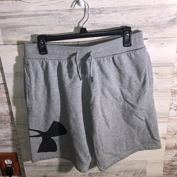 Mens under Armour cloth shorts size large work out shorts athletic gym shorts - Picture 4 of 8